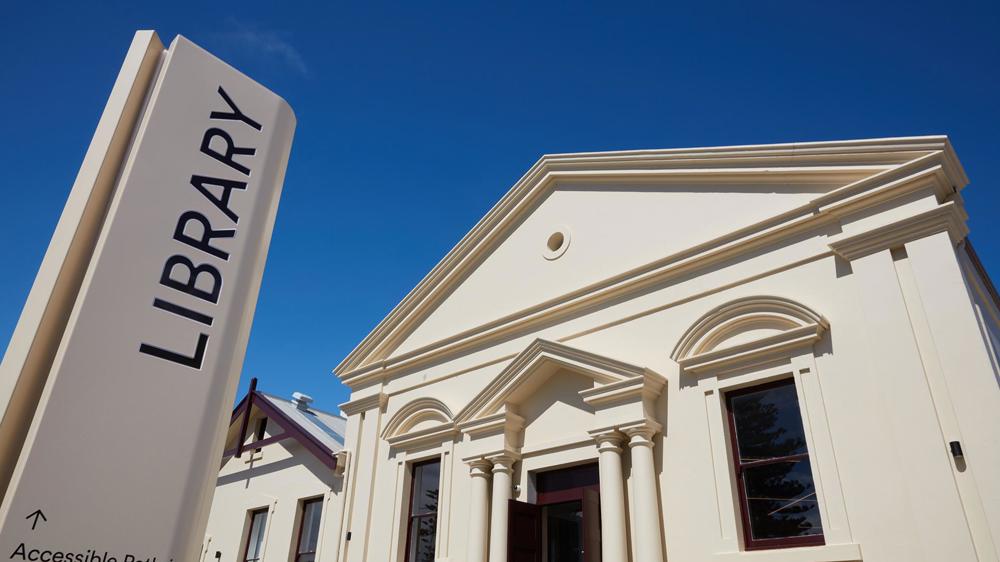 Warrnambool Library and Learning Centre exterior